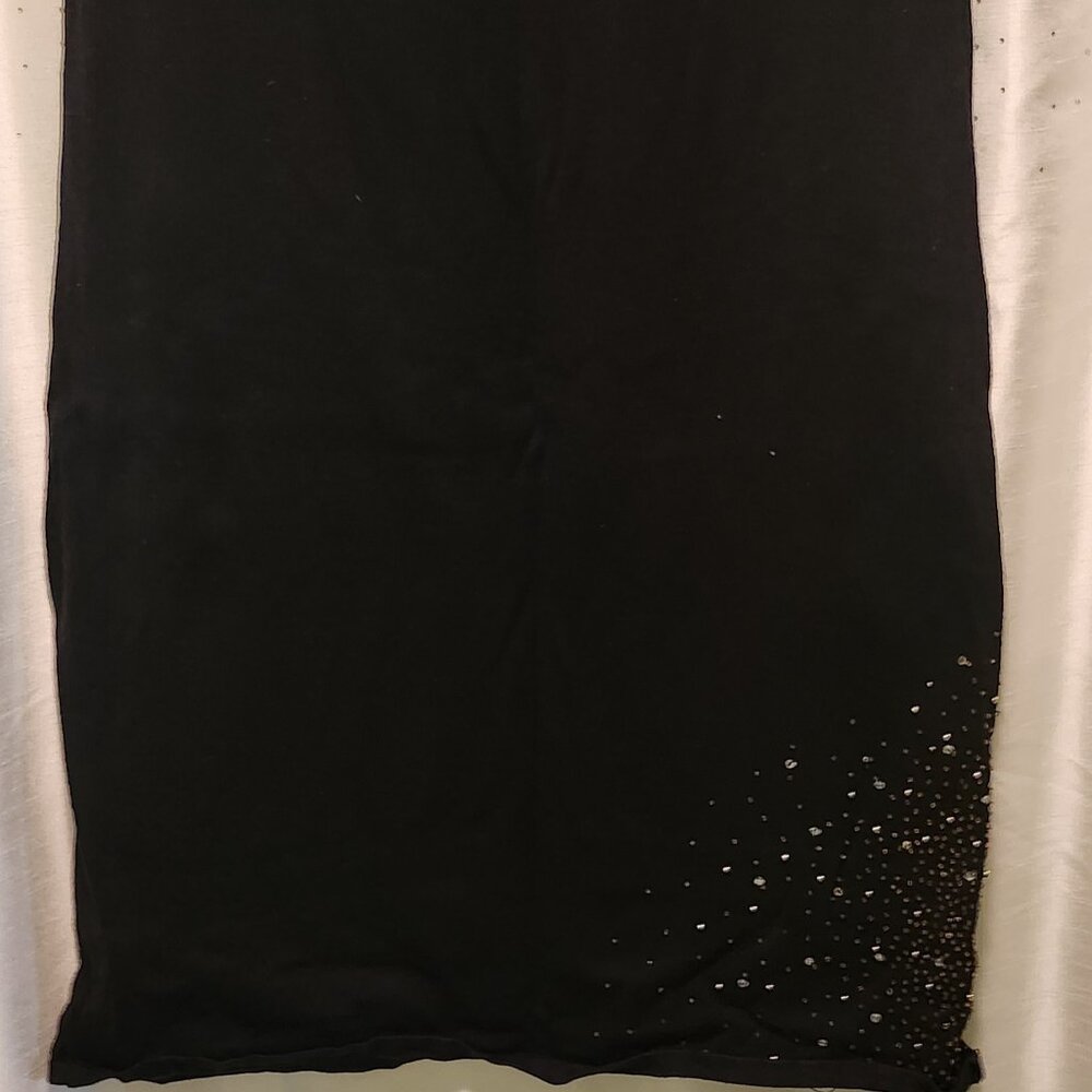 Chic Black Pencil Skirt – Gold Trim Embellishment